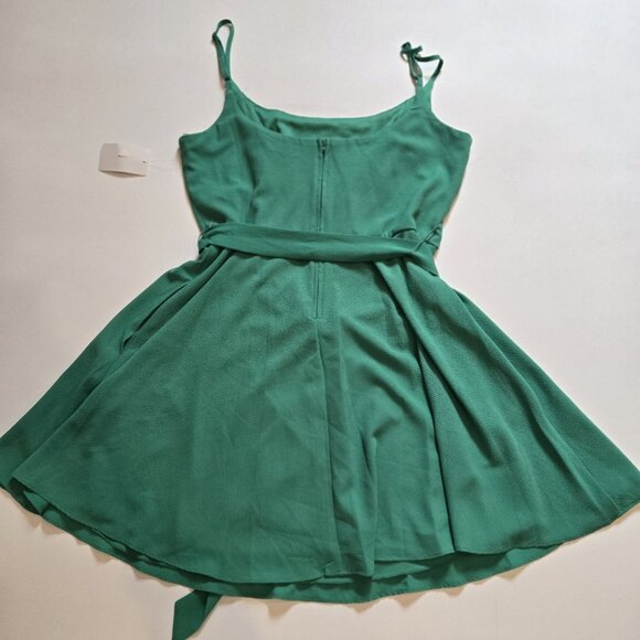 B. Smart Junior Spaghetti Strap Fit and Flare Dress Kelly Green NWT Siz3 13 Belt - Picture 9 of 11